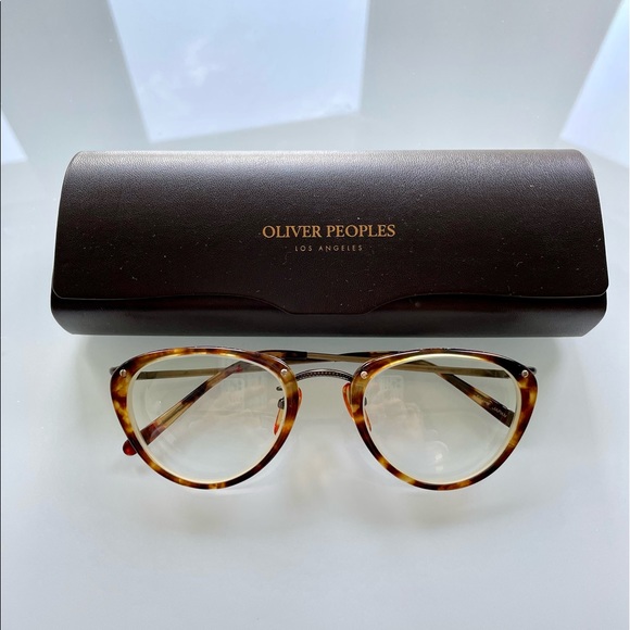 Oliver Peoples OP-9 Vintage 1980s Tortoise Eyeglasses in Mint Condition - Picture 6 of 15